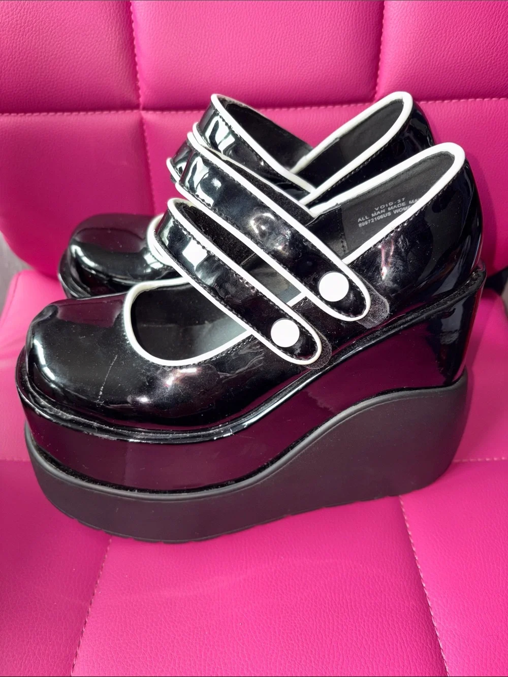 Demonia Void 37 MaryJane Platforms Black White Size 6